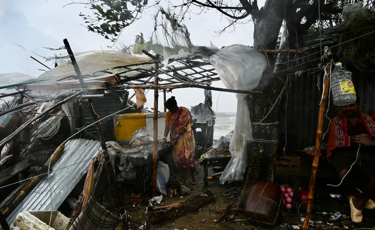 Cyclone Remal made landfall near a beach in Kuakata.