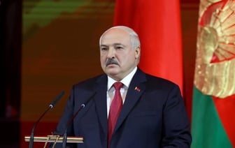 Лукашенко попросил украинцев "не баловаться и не шалить с огнем"