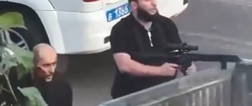 Боевики убили шести полицейских и священника в российском Дагестане, сообщает агентство по борьбе с терроризмом