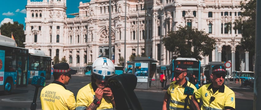 Закончились школьные каникулы, движение юных пешеходов возрастает