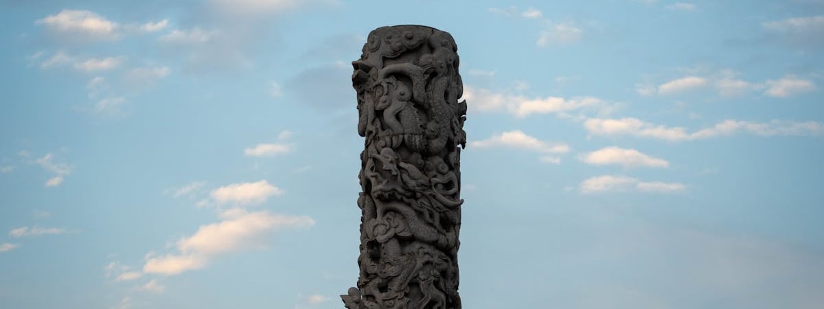 Власти Китая заявили о готовности защищать экономику от внешних шоков