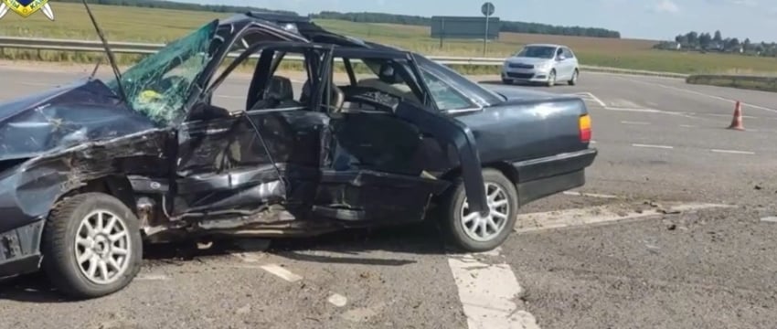 Пятеро детей и трое взрослых пострадали в аварии под Дзержинском