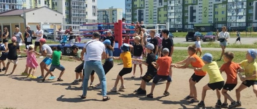 В Бресте в Московском районе прошел праздник «День нашего двора»