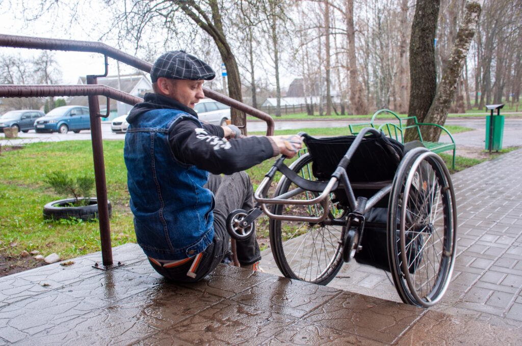 Невероятная история инвалида-колясочника из Беларуси и его жены