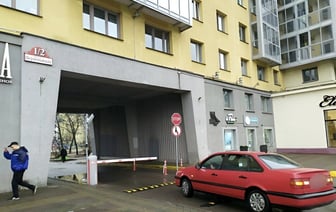 Можно ли белорусам установить шлагбаум на въезде к многоквартирному дому? В МЧС напомнили о нюансе, который всё меняет — Полезно