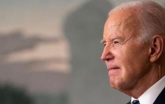 Признаки деменции у Джо Байдена увидел хирург Макари