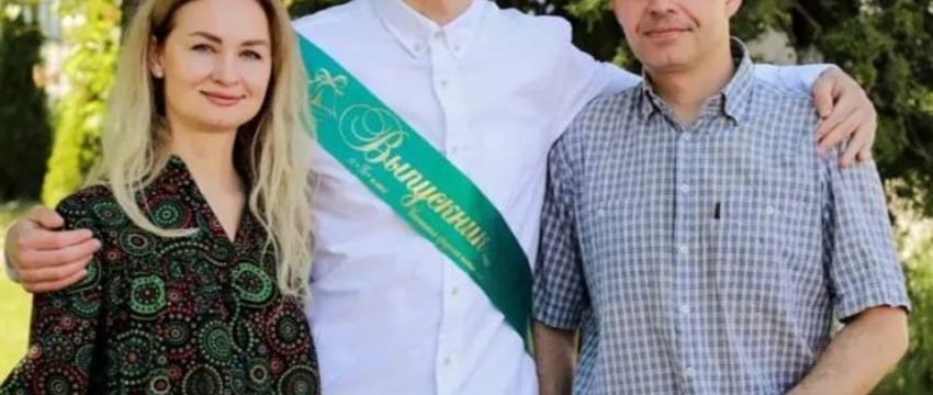 Набравший 100 баллов на ЦЭ школьник раскрыл секрет подготовки к экзамену