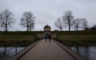 В Дании спорят из-за дилеммы по обслуживанию в портах судов с российским СПГ