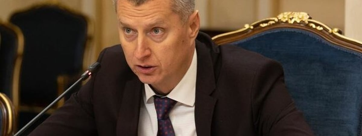 Посол Беларуси в РФ Крутой подтвердил, что отправлял гендиректору «Первого канала» Эрнсту донос на певицу Агурбаш