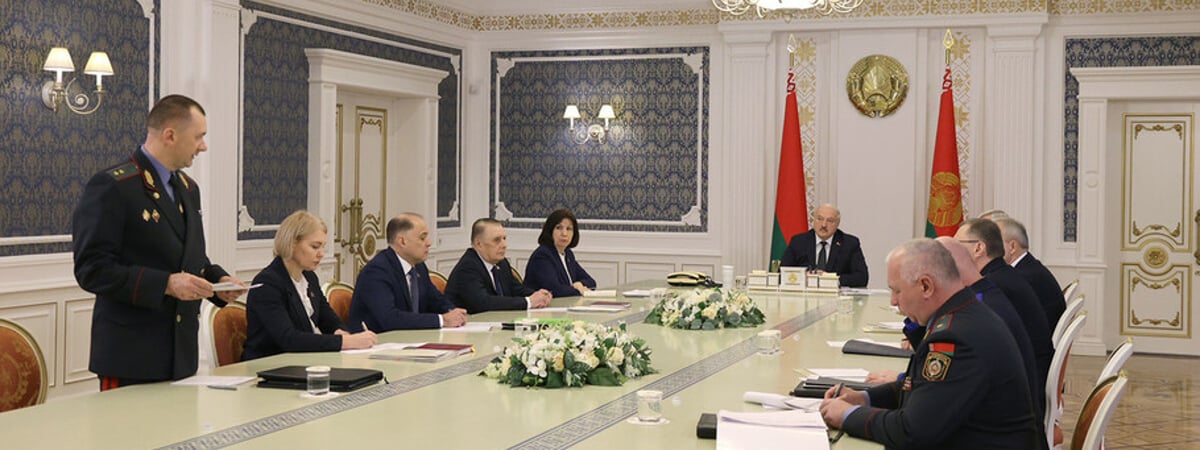 Лукашенко: «Из 40 тысяч мест в заключении заполнена только половина»