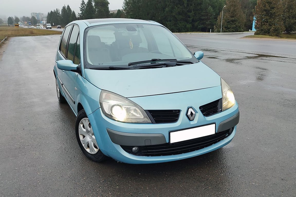 Белорус рассказал, сколько потратил на машину Renault Scenic за 4 года