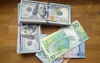 Белорусский рубль укрепился ко всем валютам, кроме российской. На сколько упали доллар и евро?