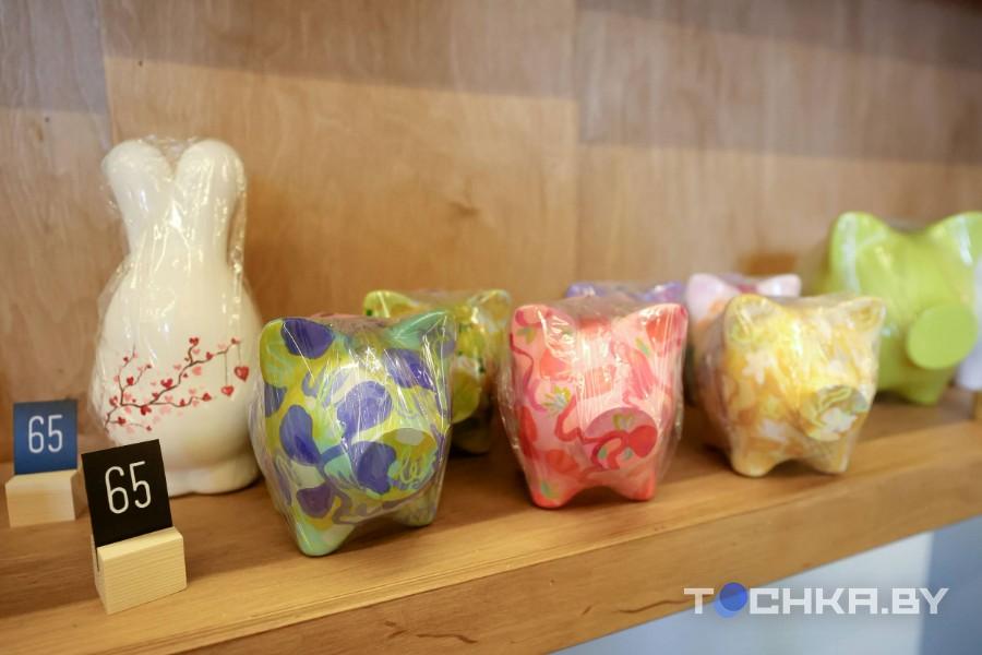 Бизнес на свинках. Rак белоруска строит свое дело, создавая копилки