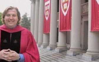 Американец Бенджамин Болджер не может перестать учиться