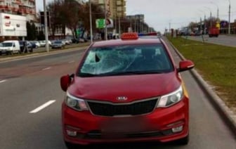 В Бресте пенсионер попал под колеса такси