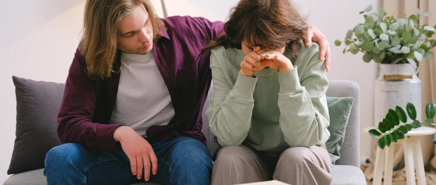 Женщина погибла под колесами рейсового автобуса в Жодино из-за зажатой дверями шубы