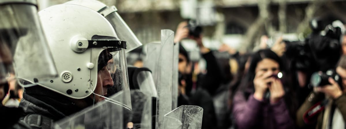 Минобороны РФ отчиталось о сбитии за утро 11 дронов над пятью регионами