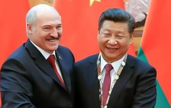 Лукашенко поздравил Си Цзиньпина с днем рождения