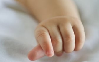 Уникальное «королевское» имя получила девочка в Барановичах. Какое?