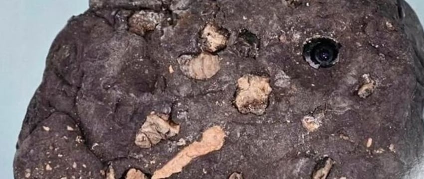 Японец оборудовал скрытую камеру, чтобы снимать обнаженных женщин