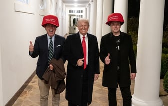 Трамп показал, как развлекается с Илоном Маском в Белом доме — Фото