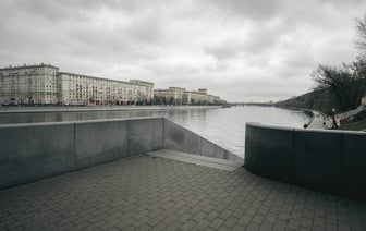 Что мне снег, что мне зной, когда мои друзья со мной! В Гомеле трое мужчин купались в Соже