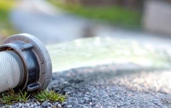 Пинчанка пожаловалась, что уже несколько месяцев не может откачать нечистоты из септика