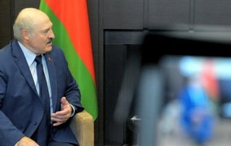 "У нас американцев почти нет": Лукашенко отреагировал на призыв США покидать Беларусь