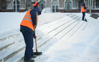 При -20°C никому? В Минтруда рассказали, при какой температуре белорусам положены дополнительные перерывы на работе