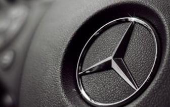 Владельцы Land Rover, BMW, Mercedes будут платить повышенный транспортный налог. Подробности