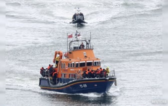 Новое правительство Великобритании прекратит размещение мигрантов на баржах.