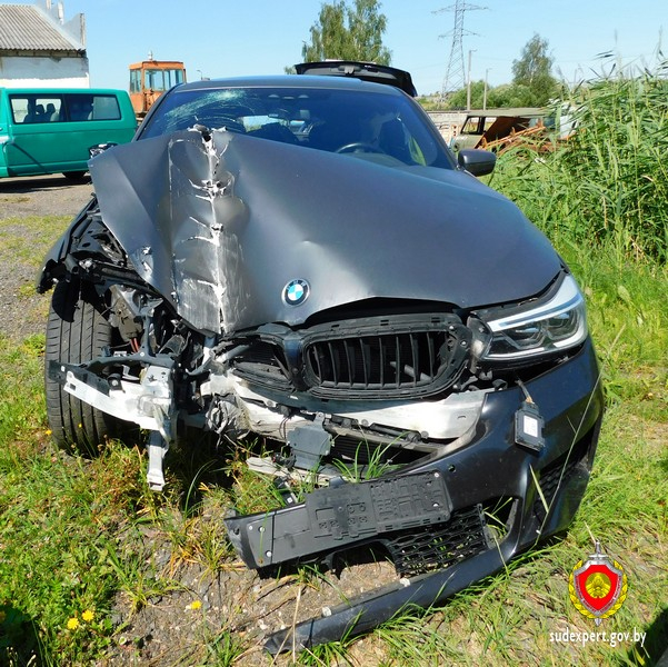 Попытка произвести впечатление на девушку обошлась в более чем 90 000 рублей
