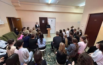 Генпрокуратура пожаловалась на «однотипные мероприятия» и недостаточный контроль за подростками в Беларуси. Что потребовала от Совмина?