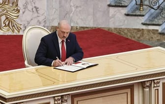 Лукашенко одобрил поправки в закон о президенте Беларуси