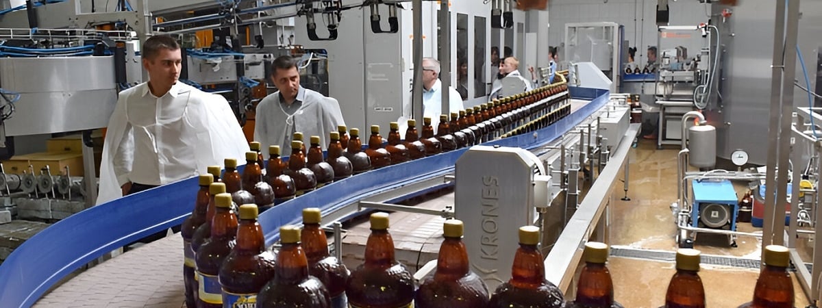 До 600 млн бутылок в год. В Беларуси решили создать «кластер национальных напитков». Это что такое и где?