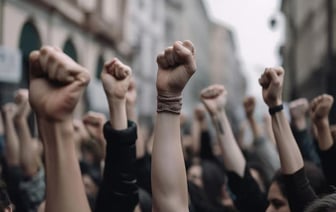 «При прогнозировании любых электоральных кампаний стоит быть весьма аккуратным. Общество изменилось»