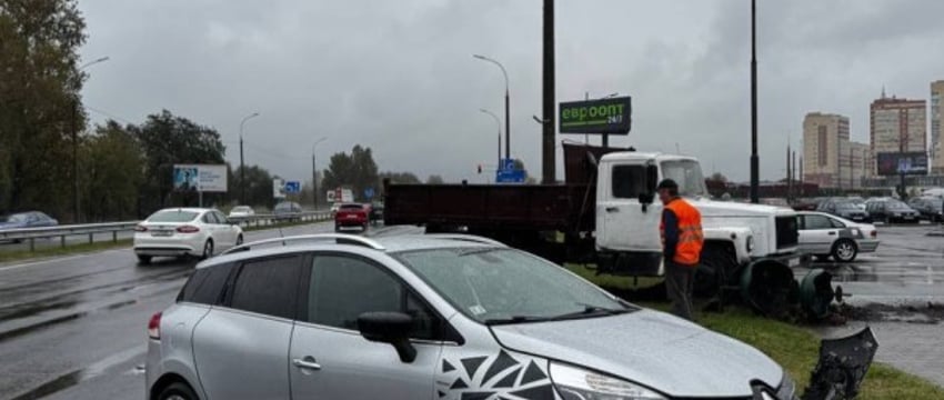 В Бресте водитель не уступил дорогу и столкнулся с ГАЗом