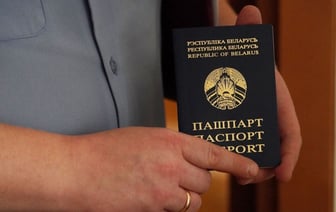 «Все полезли проверять?» — В TikTok расшифровали, что означает идентификационный номер в паспортах белорусов — Видео