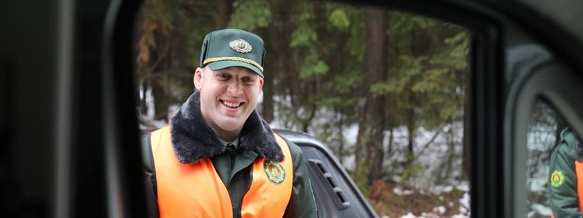 Лукашенко разрешил водителям гослесохраны использовать оружие и применять спецсредства