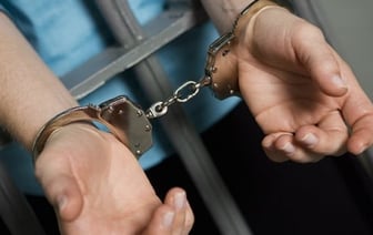 Студент из Каменца нашел тайник с наркотиками на ж/д вокзале Бреста, а попался в Барановичах