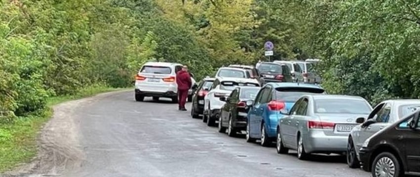 Самые большие очереди из легкового транспорта отмечаются на польской границе, где в погранпереходе «Брест» находится 450 машин