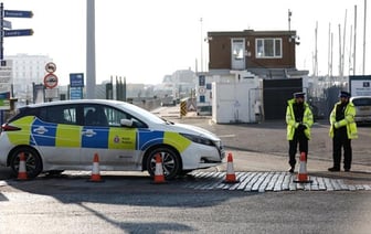 Полиция Великобритании арестовала подозреваемого в нападении из арбалета после гибели трех женщин.