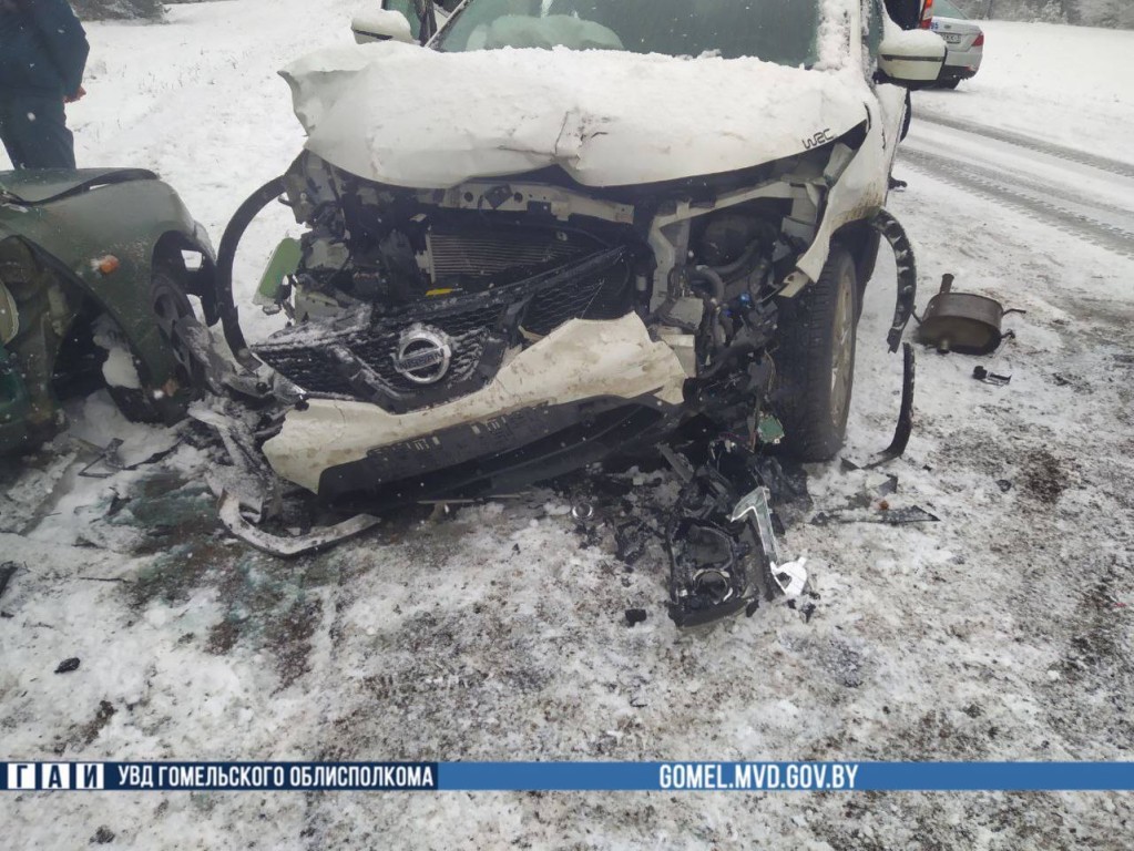 5 человек, в том числе 2 ребенка, пострадали в ДТП под Светлогорском
