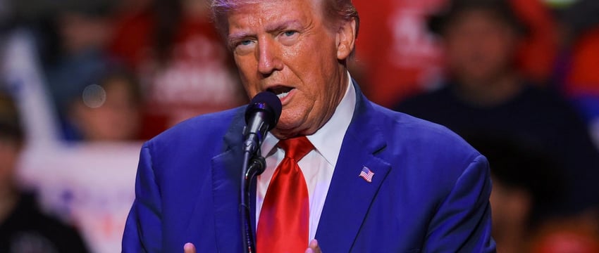 Трамп призывает к "жестким" полицейским репрессиям и называет Харриса "умственно отсталым"