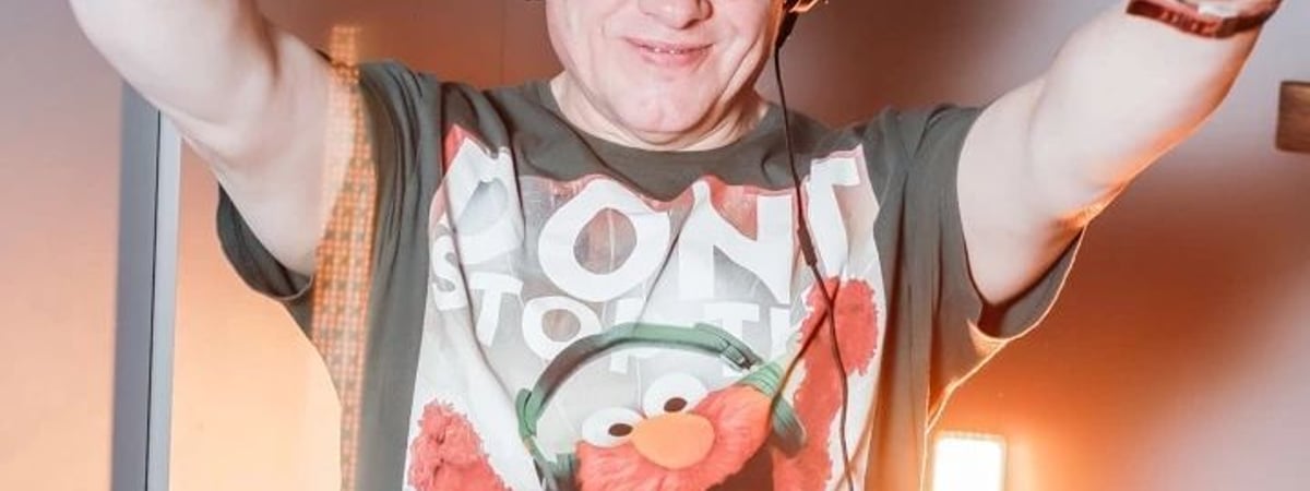 Где счастливым можно быть? Только в Гродно! Диджей Вова о легендарной песне, первых металлистах, «стрелках» и дружбе с Ботаником