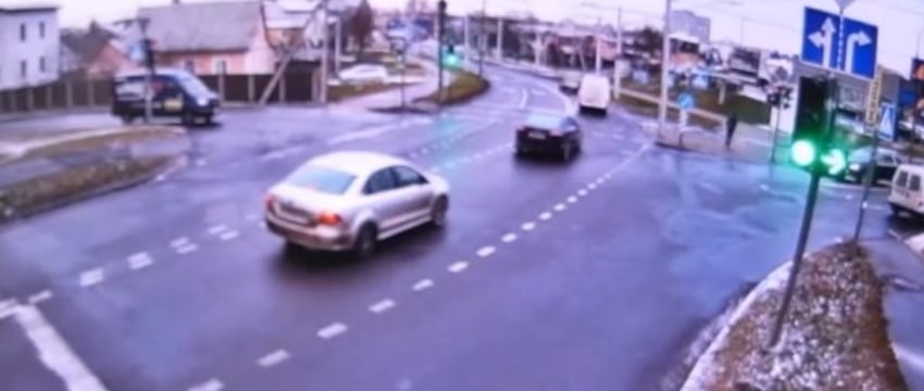 Нарушителей правил парковки фиксируют камеры по всей Беларуси. Комментарий МВД