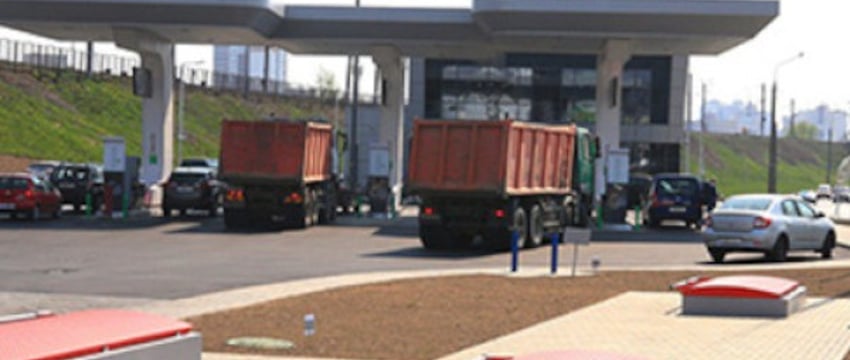 На АЗС Беларуси установят новые посты подкачки шин. Что в них особенного?