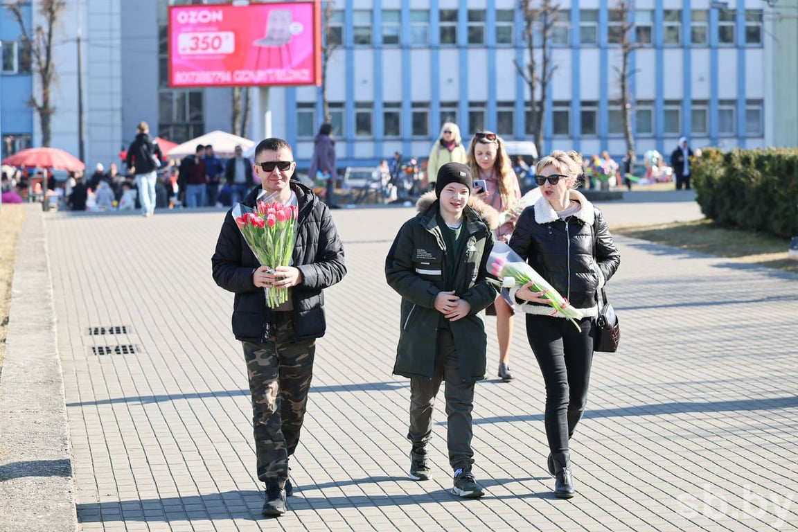 8 Марта в Бресте — фоторепортаж