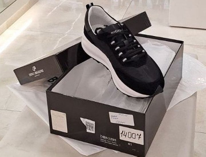 Белорус продавал новинки сезона, а налоговой рассказывал, что это остатки. Чем всё закончилось?