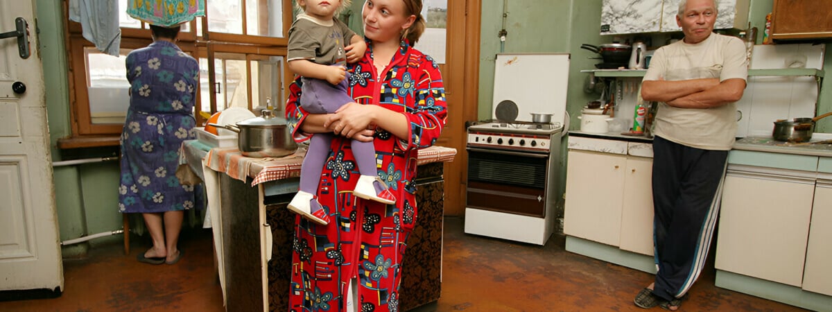 «Смотрят не на метры» — Эксперт рассказала, кому из белорусов можно стать в очередь на жильё